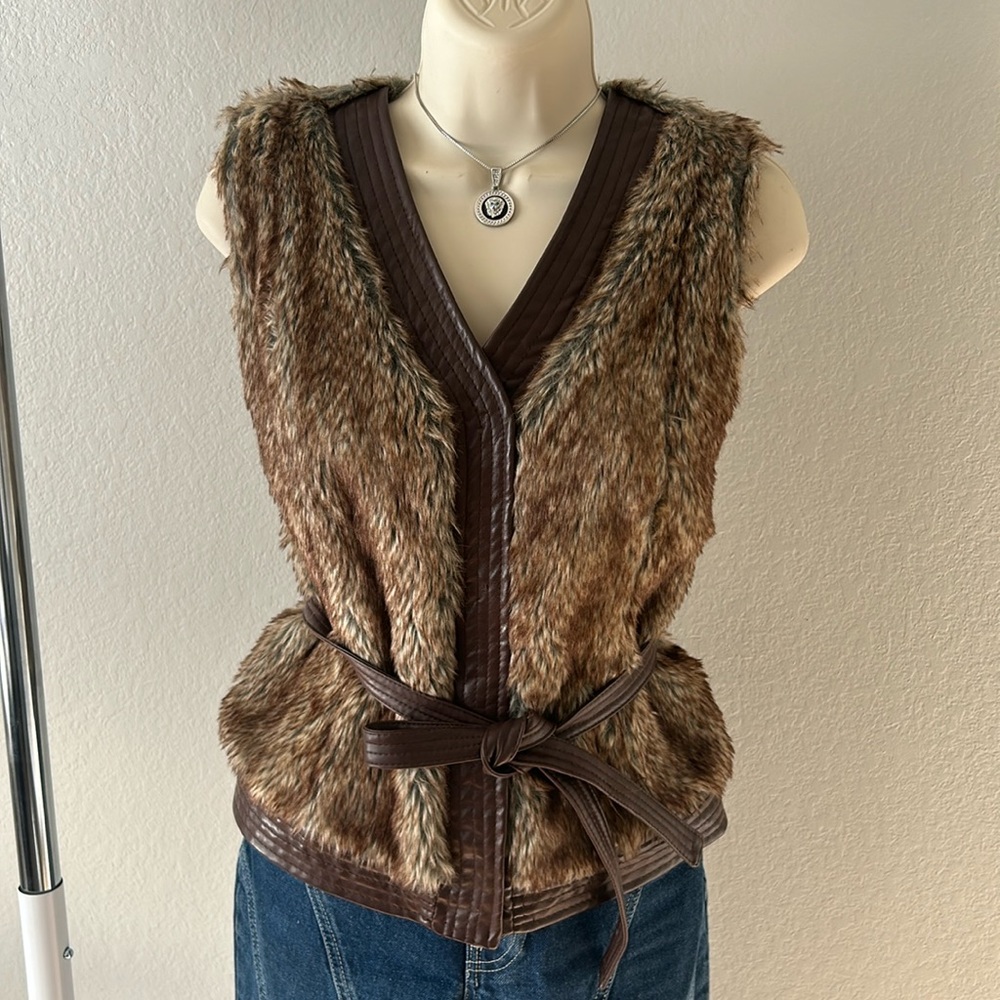 RÉVUE faux fur and leather vest